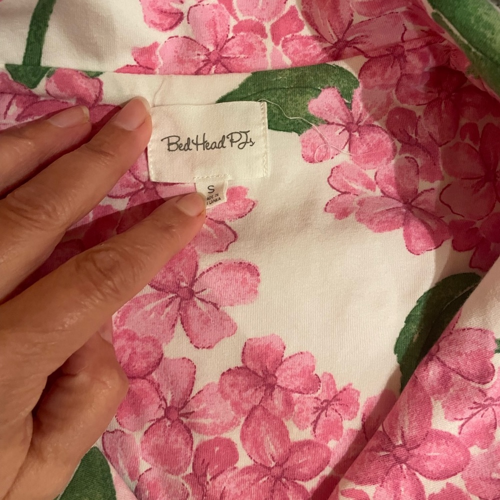 BedHead Pink & Green Hydrangea Floral Cotton Pajama Top - Picture 5 of 5